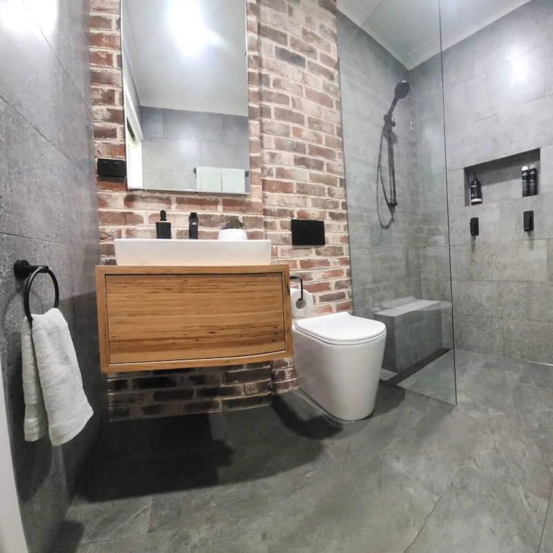 Greensborough En Suite